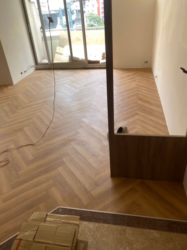 V系列-浮雕橡木